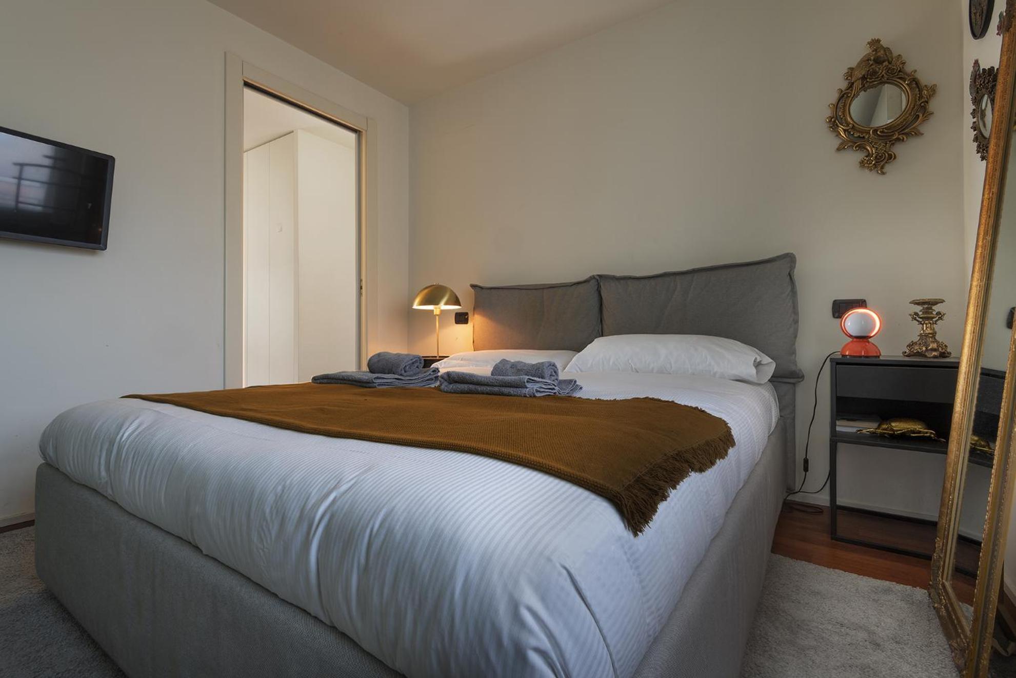 Giresio 41 - Your Penthouse With Rooftop Garden In Milano Navigli - Wifi エクステリア 写真